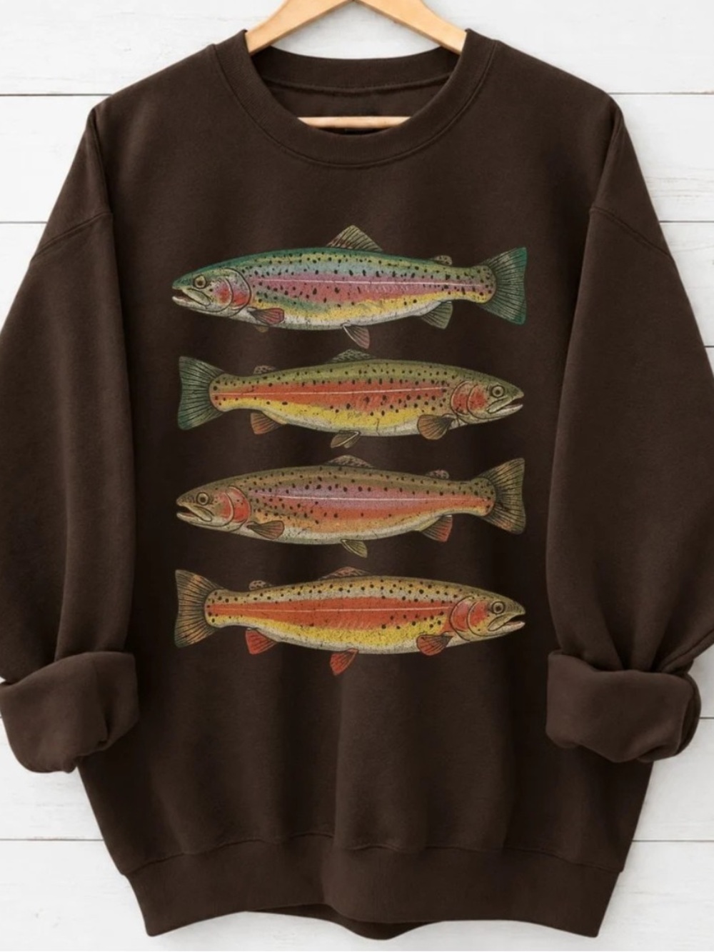 Dark Brown Men's Fish Graphic Crewneck Sweatshirt, Style for Outdoor Or Vintage
